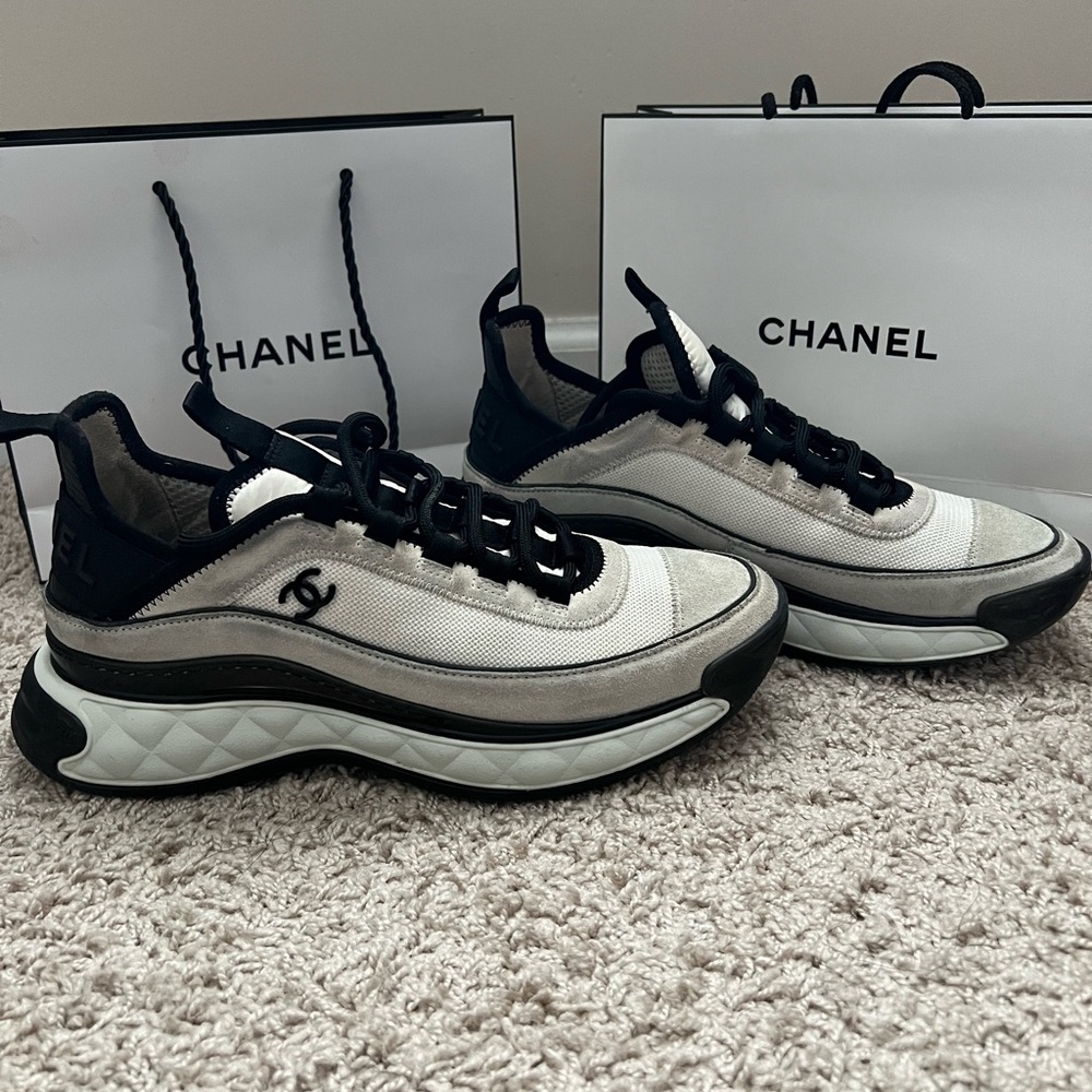 CHANEL WOMEN’S Black, White & Gray Authentic Sneakers.